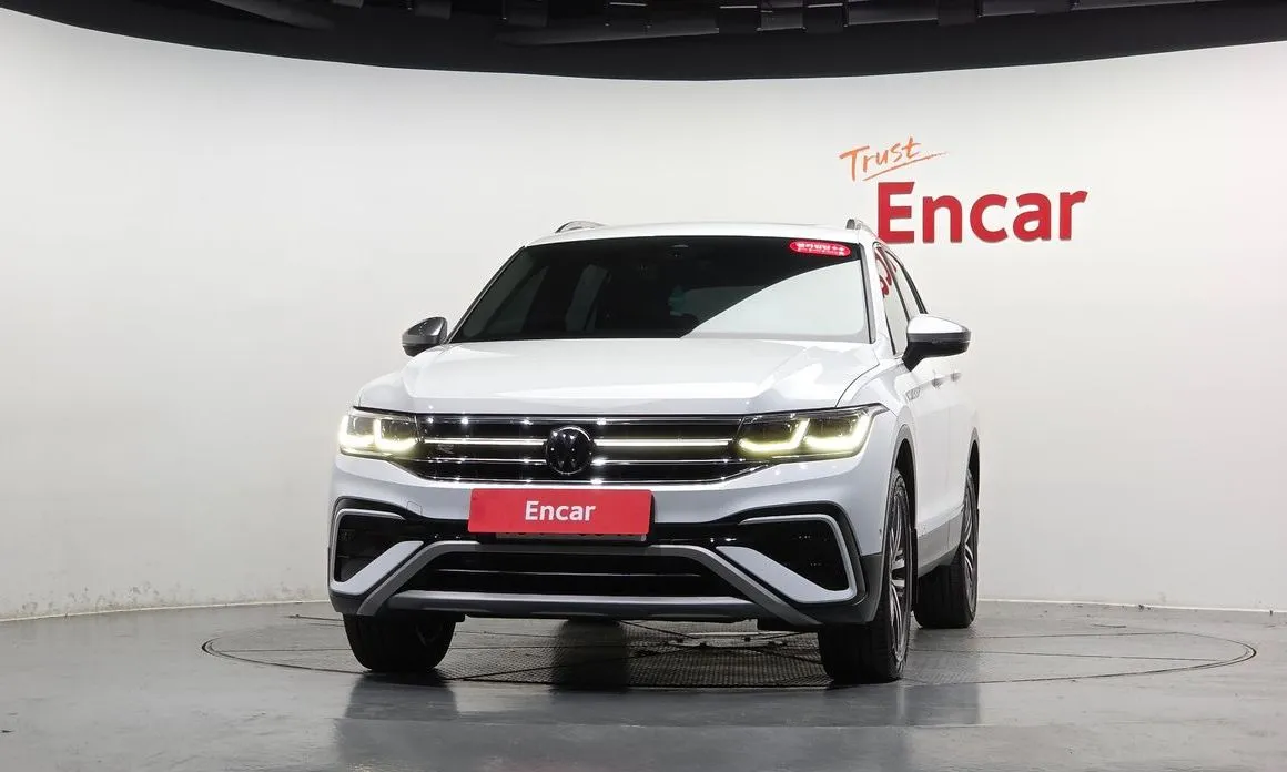 Volkswagen Tiguan — фото 2