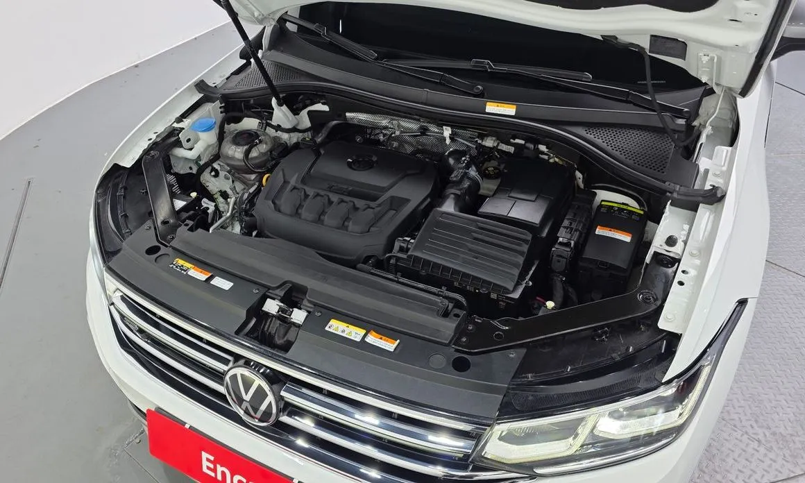 Volkswagen Tiguan — фото 4