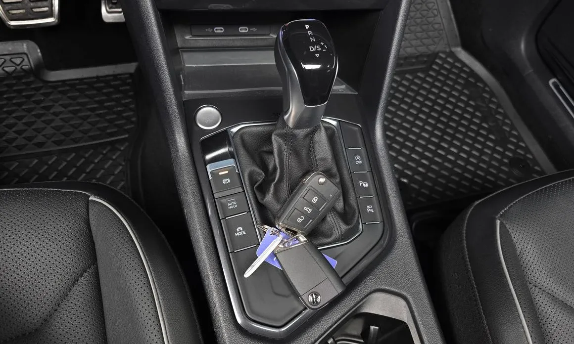 Volkswagen Tiguan — фото 5