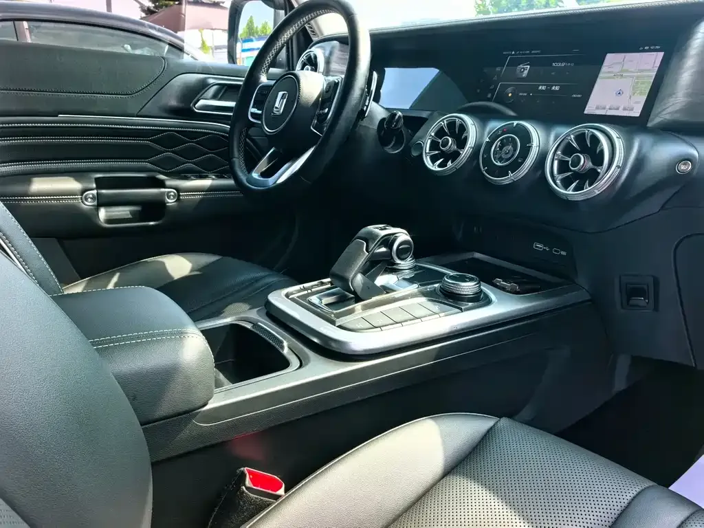Tank 300 — фото 5