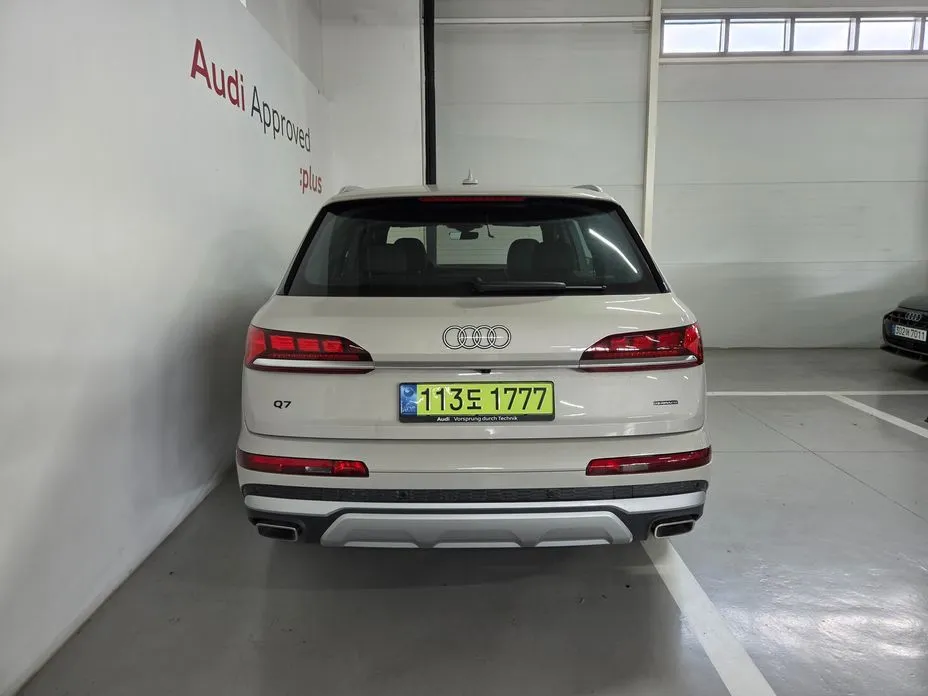 Audi Q7 — фото 3