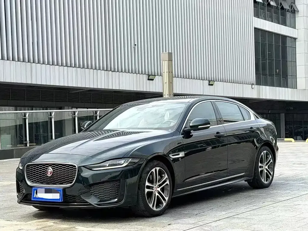 Jaguar XEL — фото 1