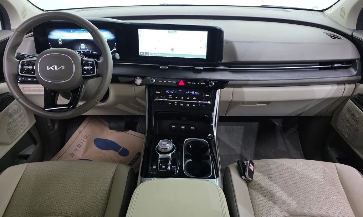 Kia Carnival — фото 2
