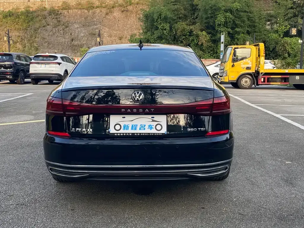 Volkswagen Passat — фото 7