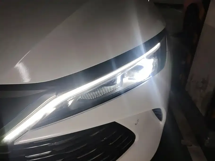 BYD Qin L — фото 10