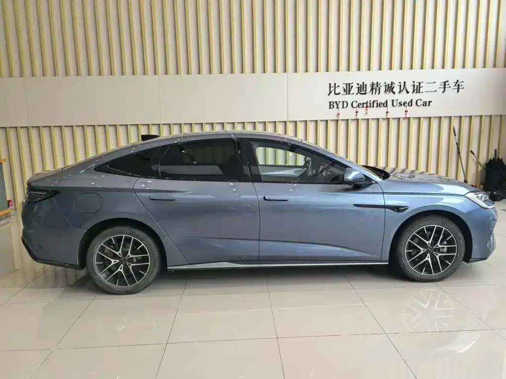 BYD Seal 07 DM-i — фото 3