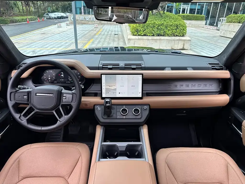 Land Rover Defender — фото 2