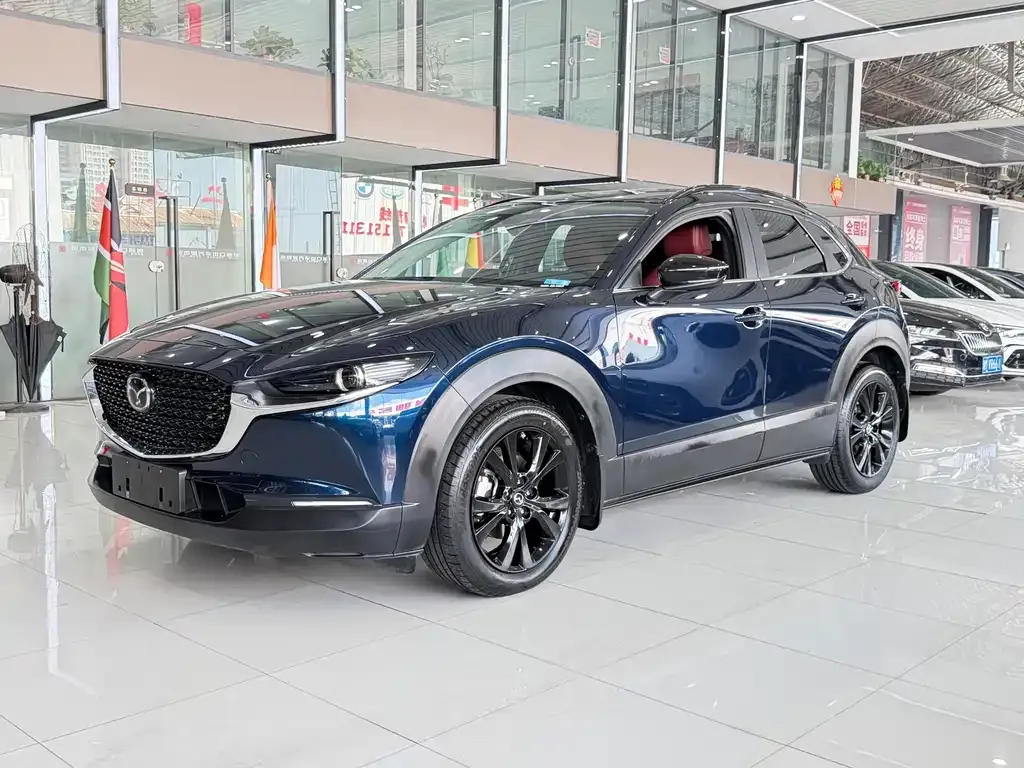 Mazda CX-30 — фото 1