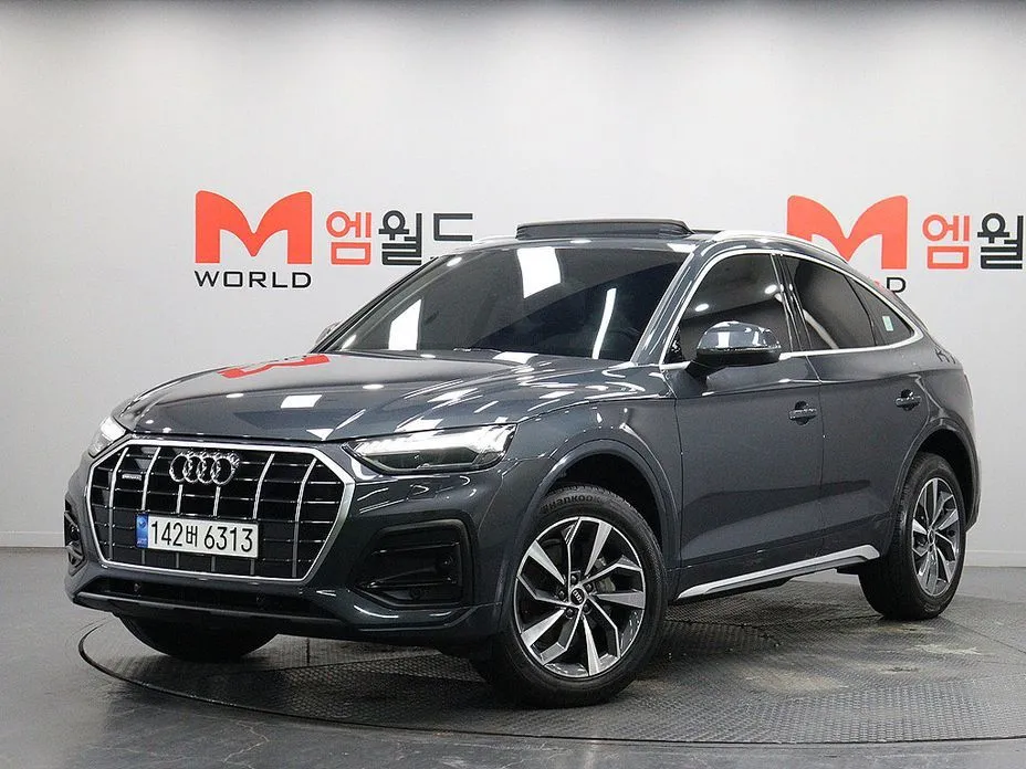Audi Q5 — фото 1