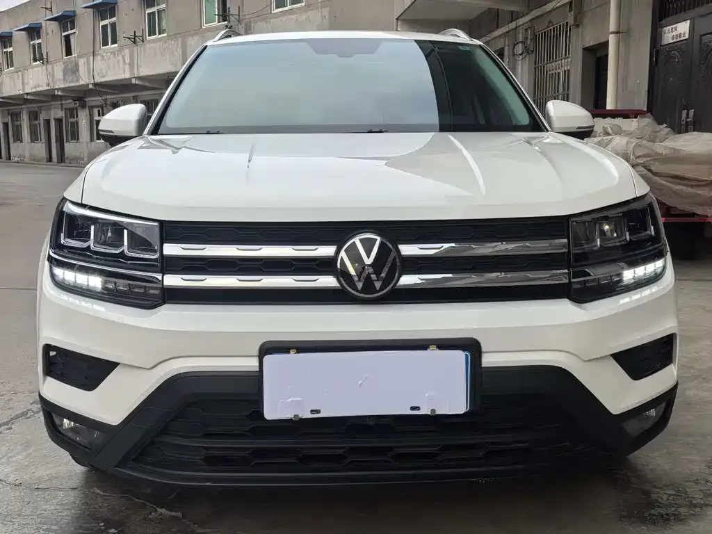 Volkswagen Tharu — фото 6