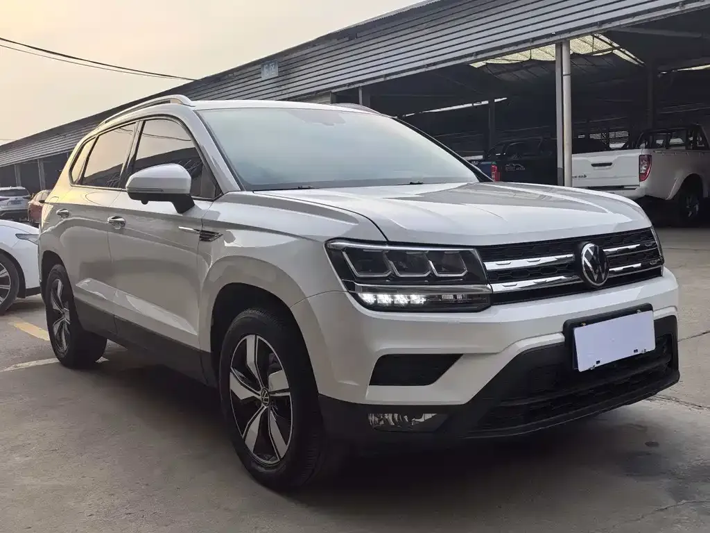 Volkswagen Tharu — фото 3