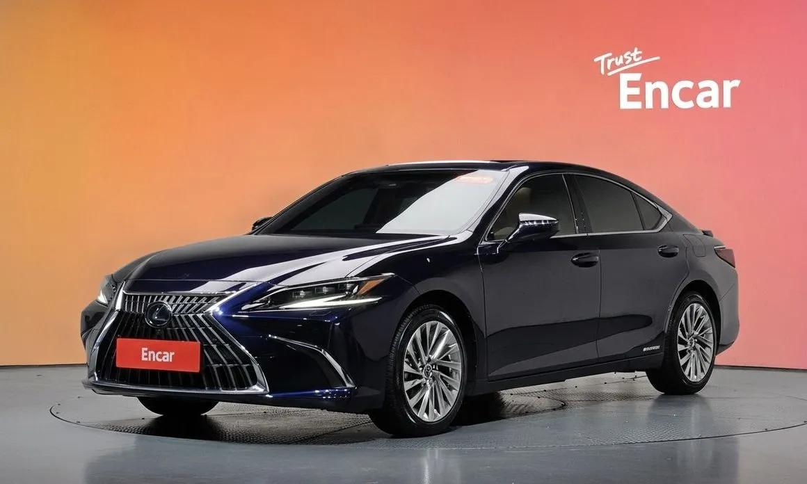 Lexus ES — фото 1