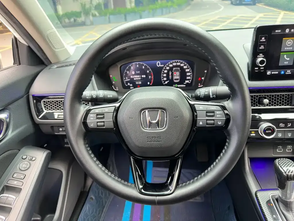 Honda Civic — фото 6