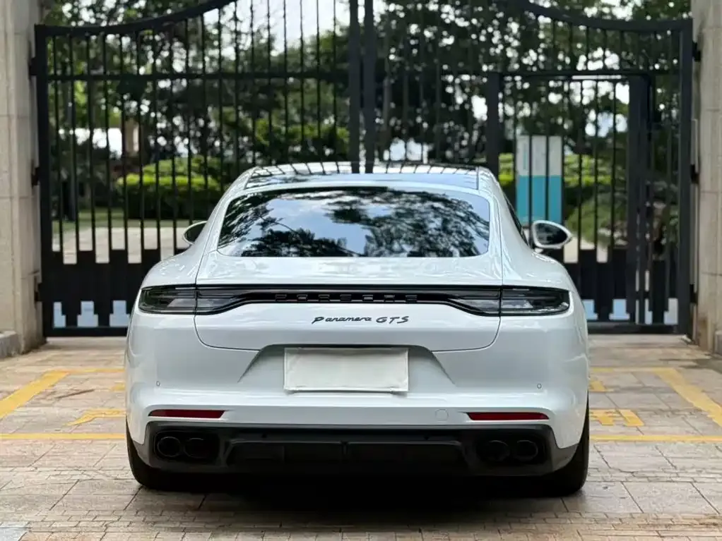 Porsche Panamera — фото 6