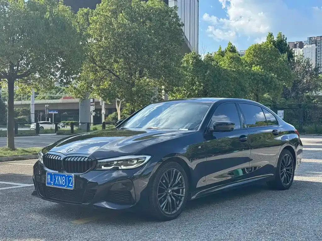 BMW 3 Series — фото 1