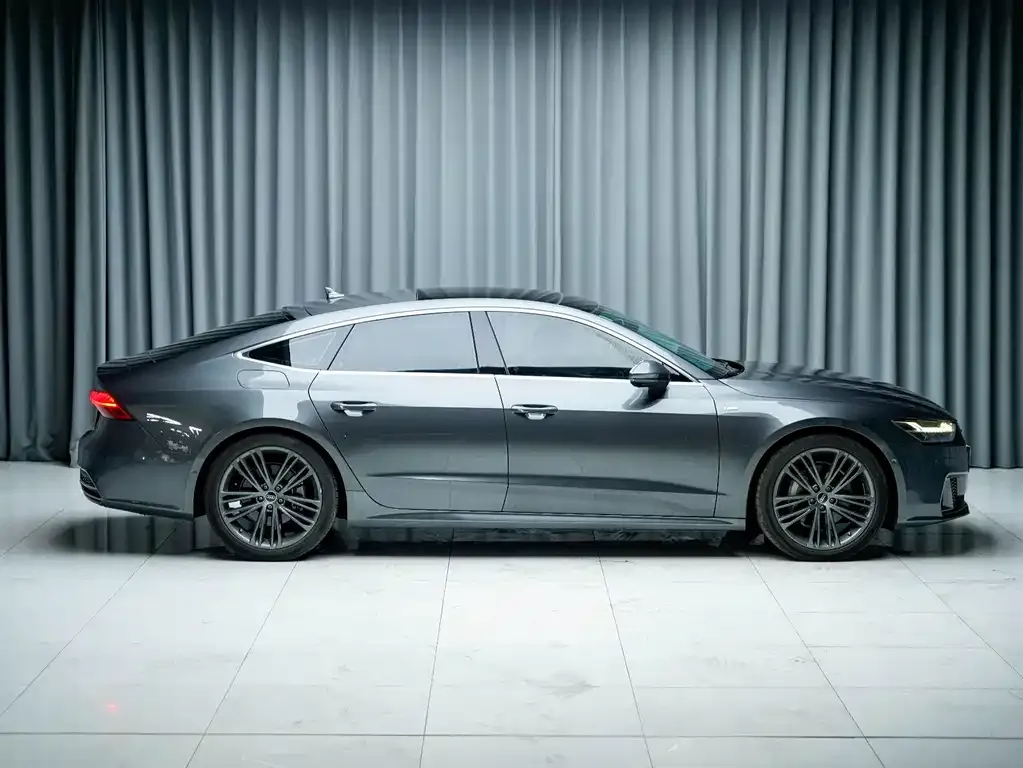 Audi A7 — фото 8