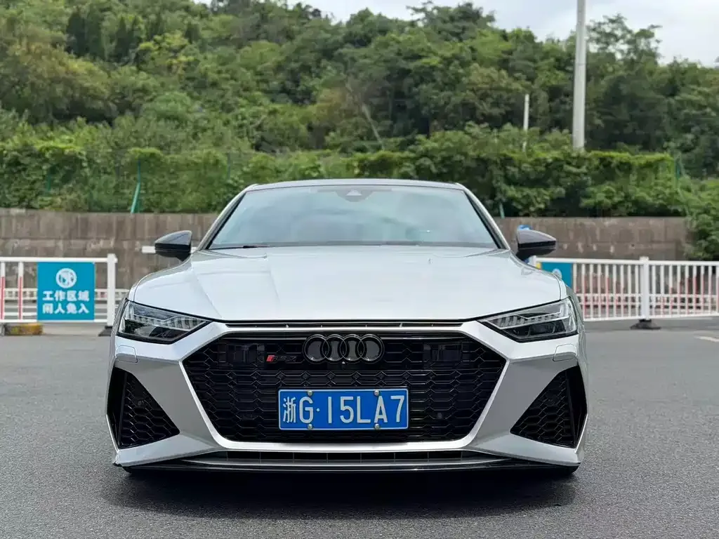 Audi A7 — фото 8
