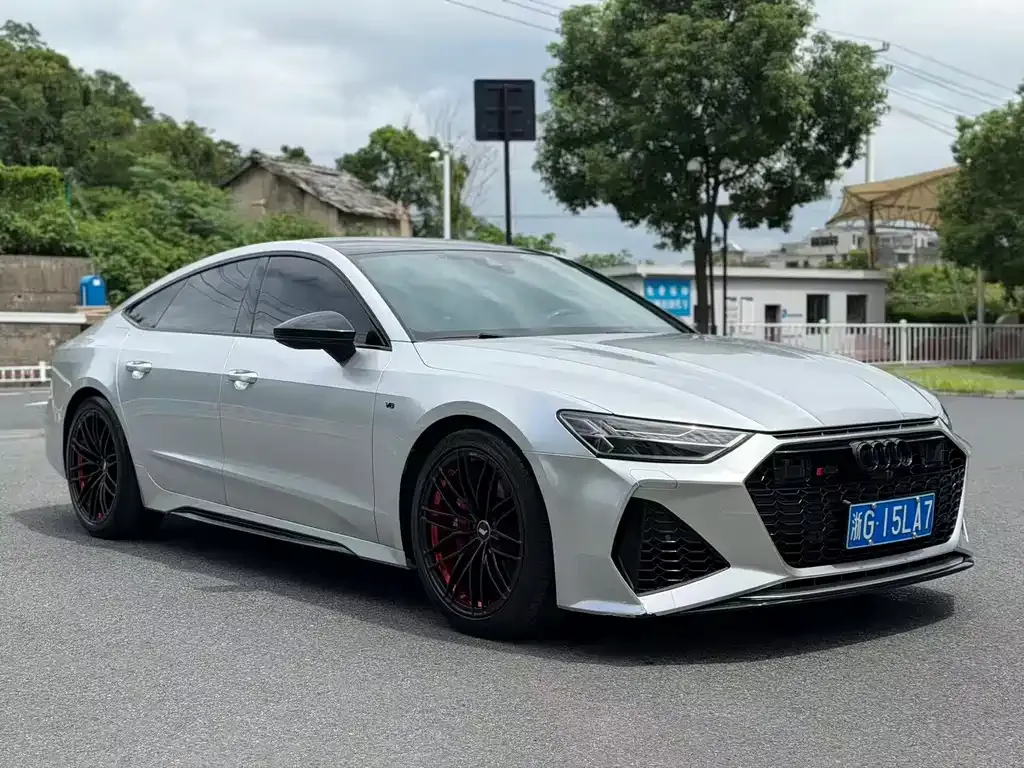 Audi A7 — фото 10