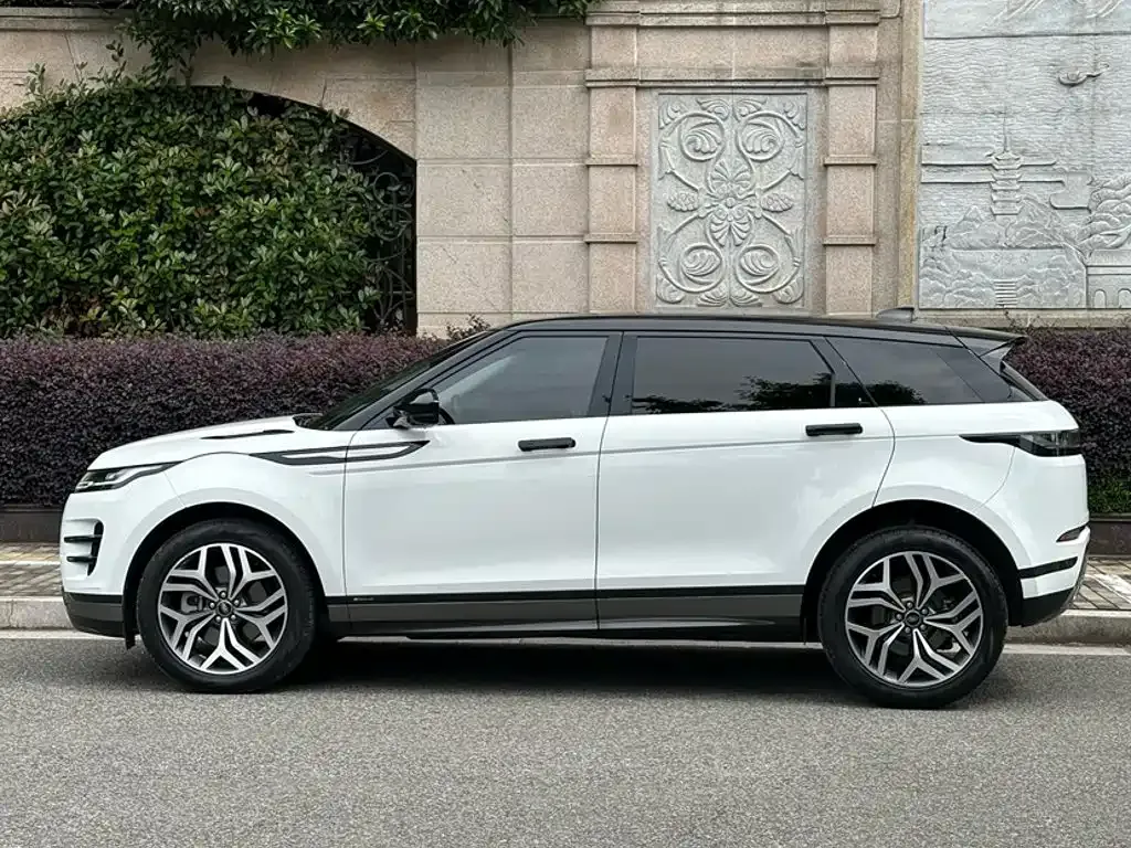 Land Rover Evoque — фото 10