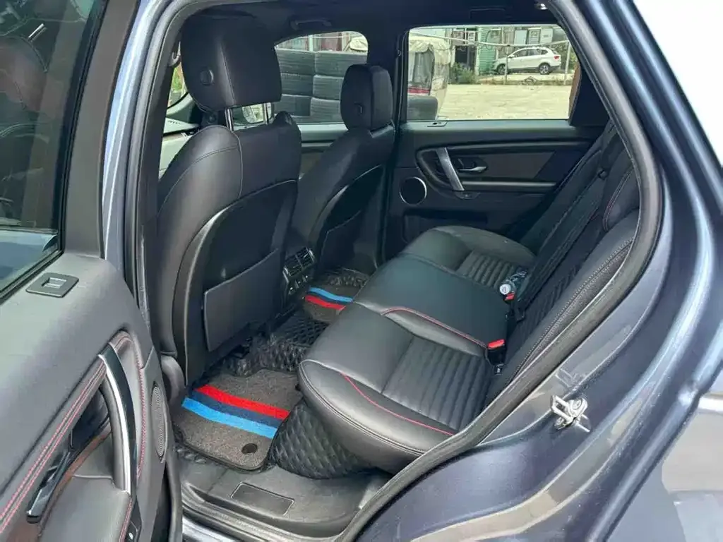 Land Rover Discovery Sport — фото 3