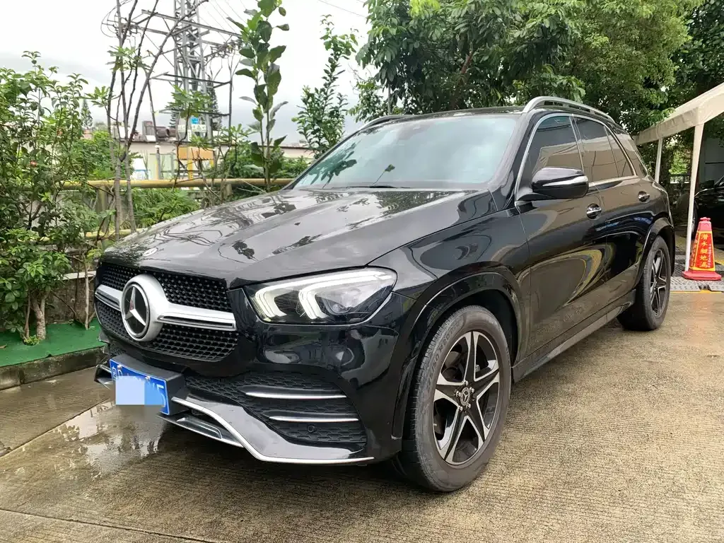 Mercedes-Benz GLE (Import) — фото 1