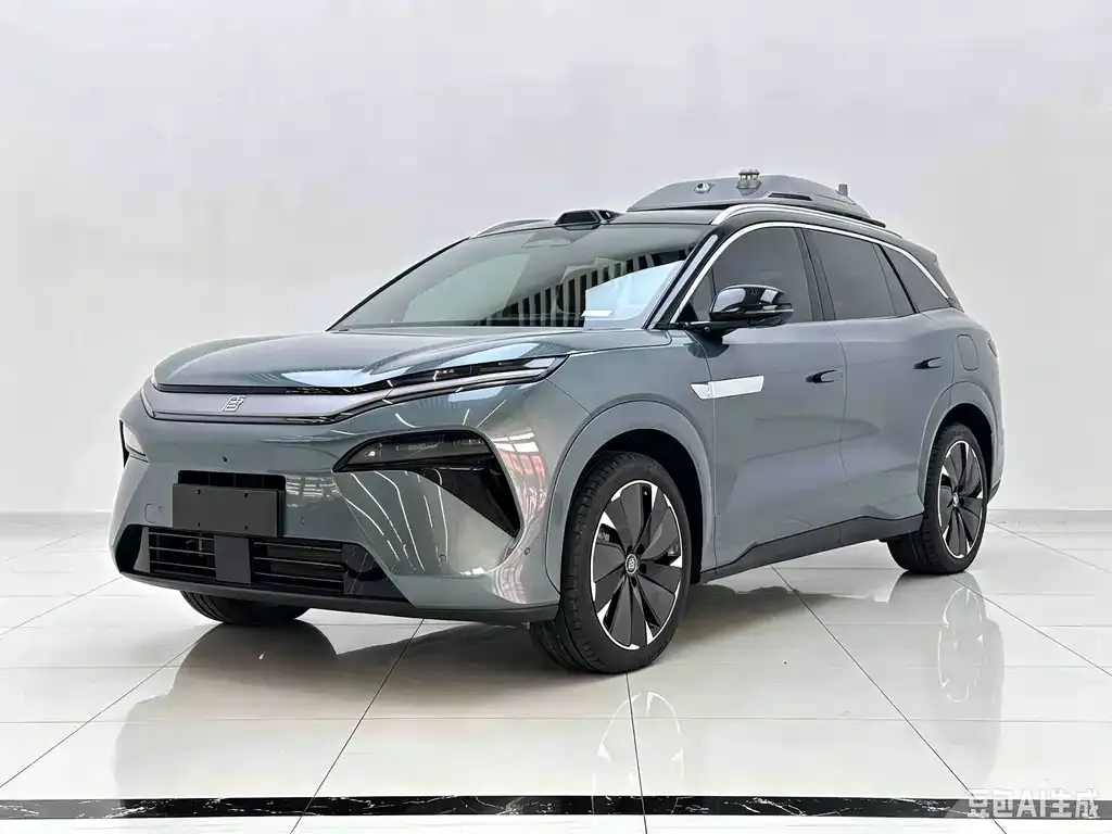 BYD Tang L — фото 1