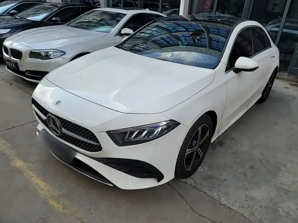Mercedes-Benz A-Class — фото 1