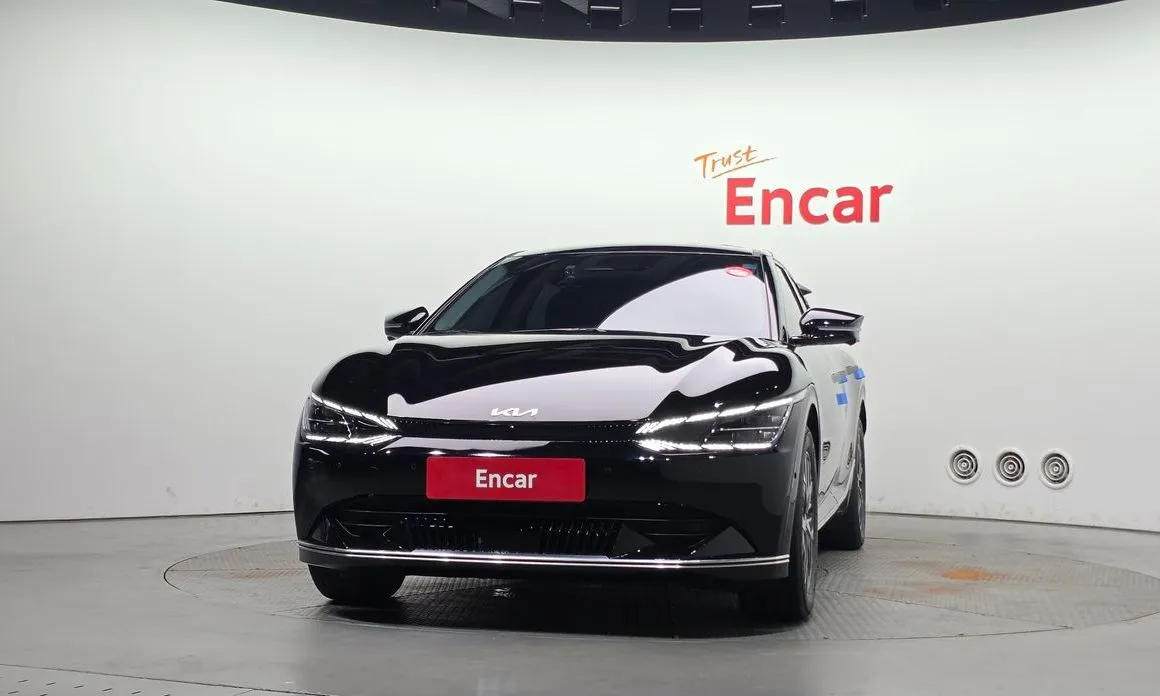 Kia EV6 — фото 10