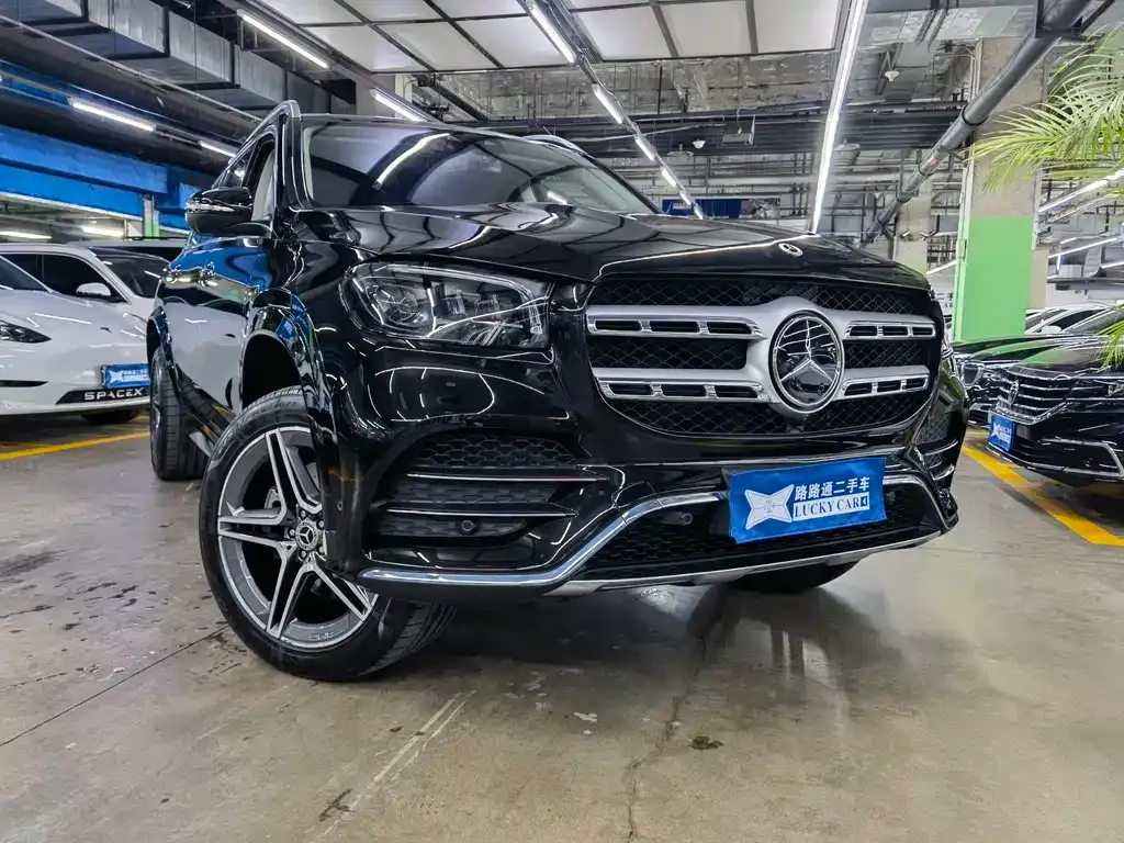 Mercedes-Benz GLS — фото 9