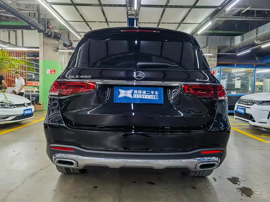 Mercedes-Benz GLS — фото 10