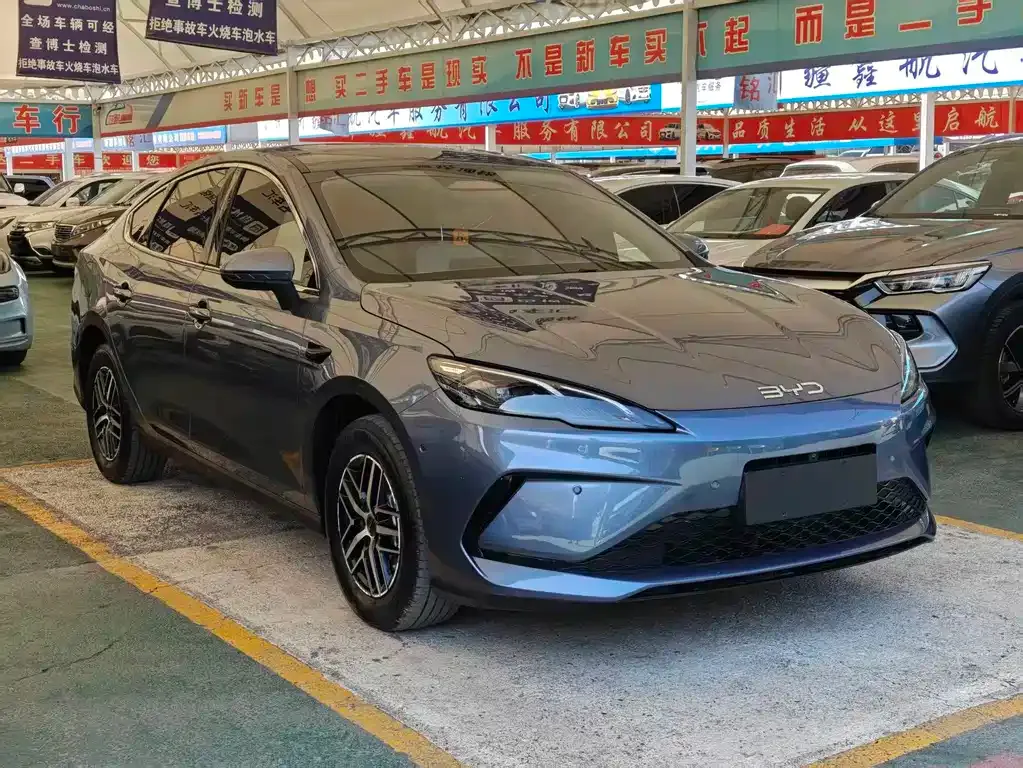 BYD Seal 05 DM-i — фото 4