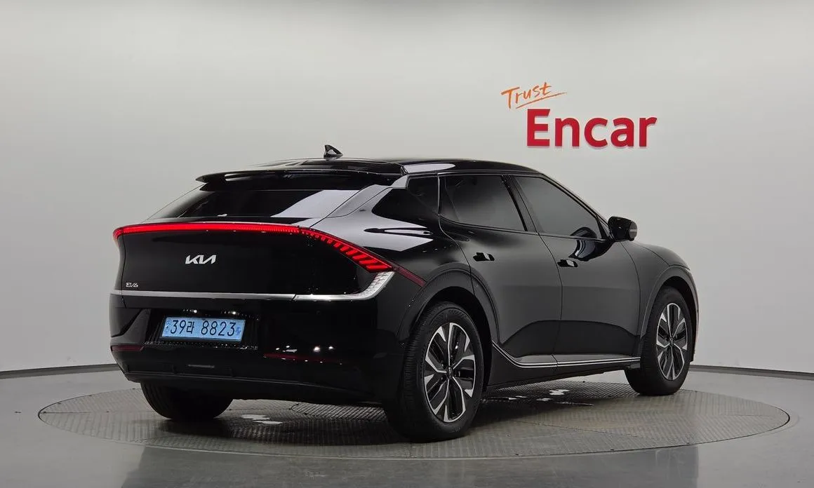Kia EV6 — фото 6
