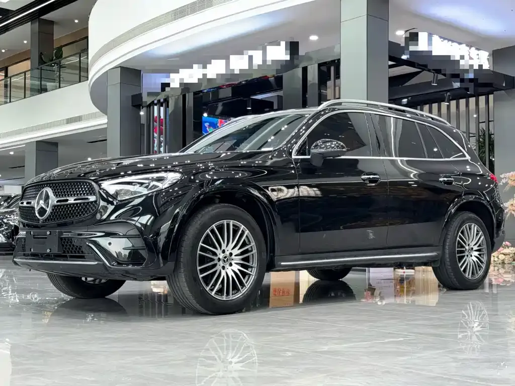 Mercedes-Benz GLC — фото 1
