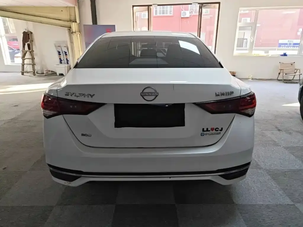 Nissan Sylphy — фото 3