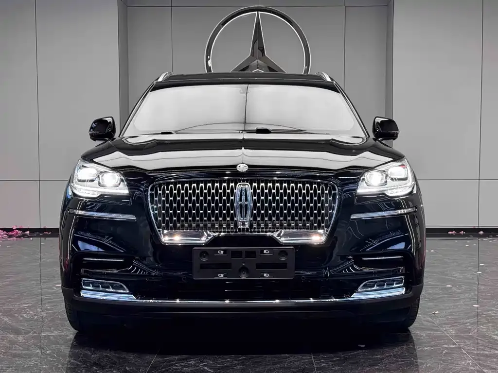 Lincoln Aviator — фото 4