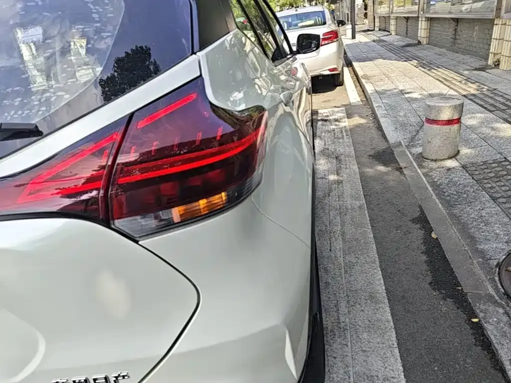 Nissan Kicks — фото 6