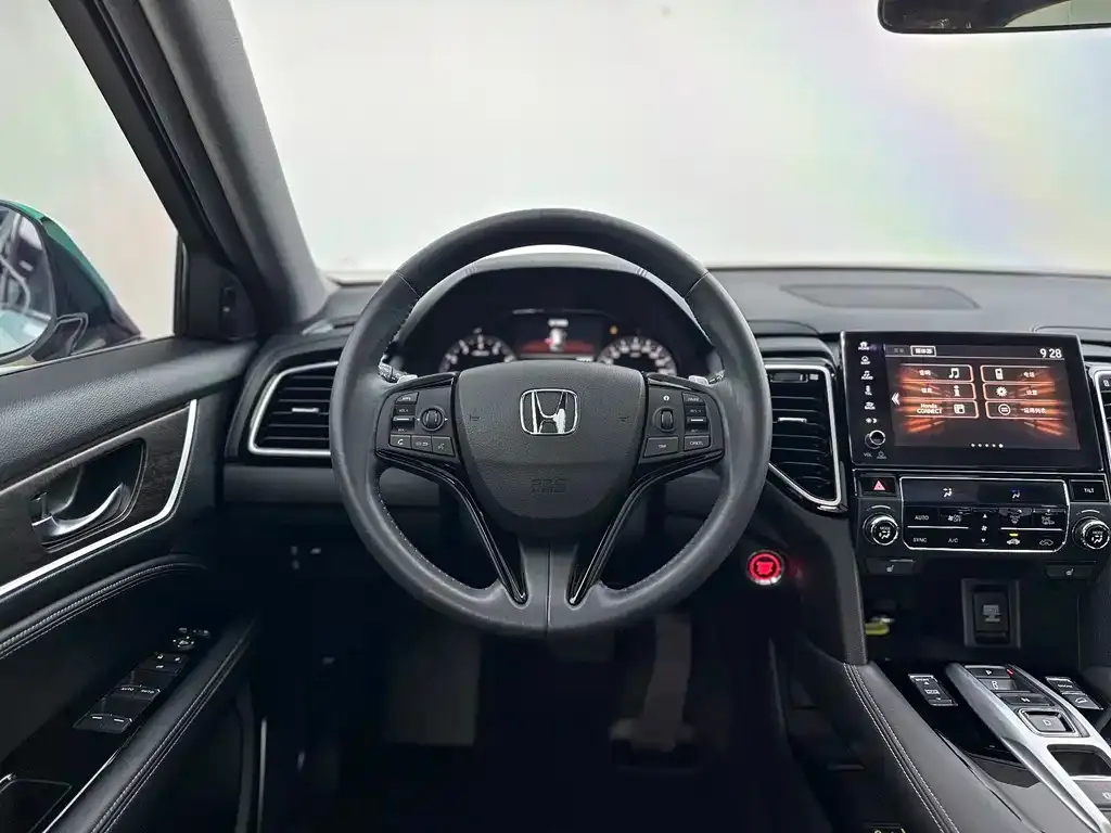 Honda UR-V — фото 8