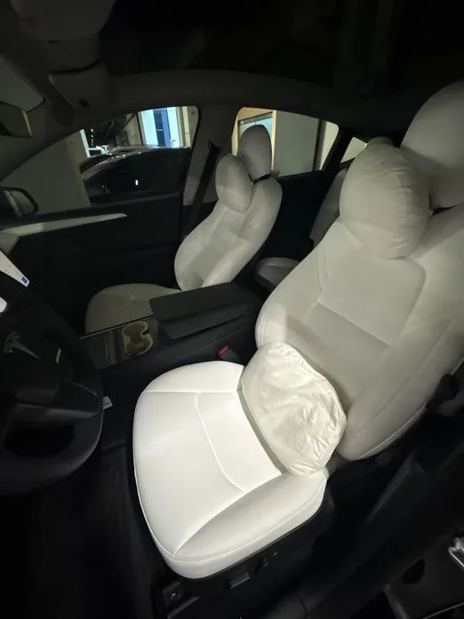 Tesla Model Y — фото 2