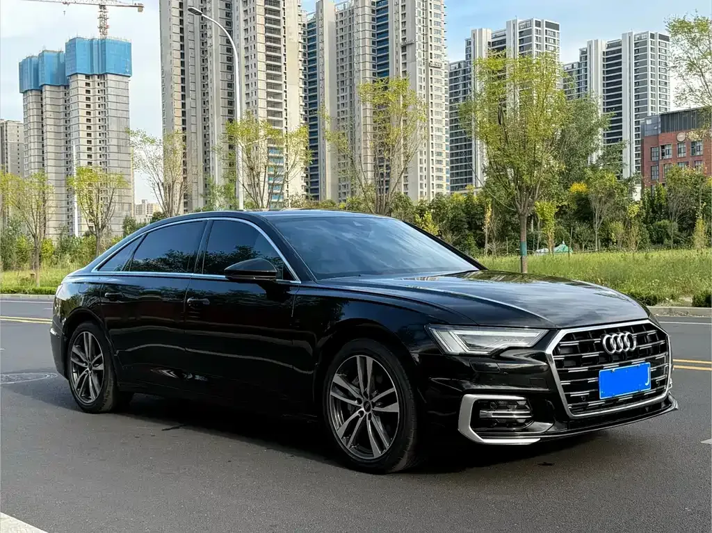 Audi A6L — фото 7