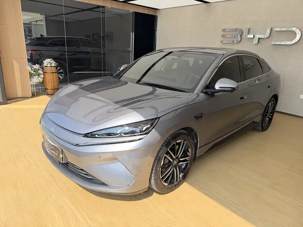 BYD Qin L — фото 1