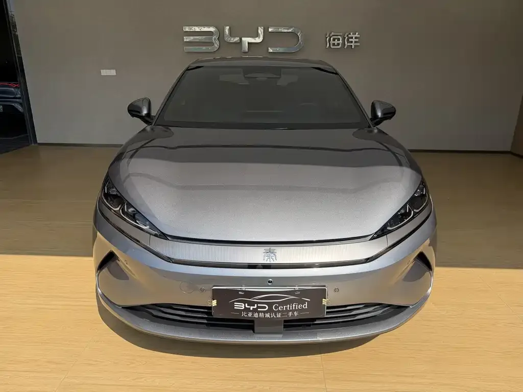 BYD Qin L — фото 8