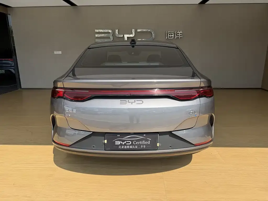 BYD Qin L — фото 3