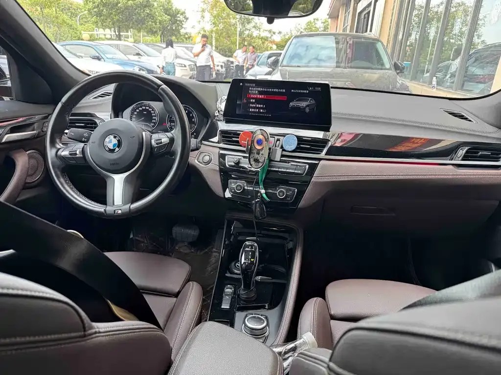 BMW X2 — фото 9
