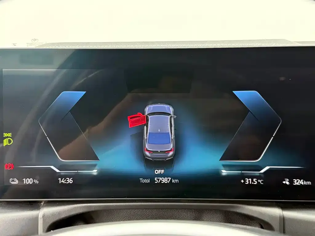 BMW i3 — фото 2