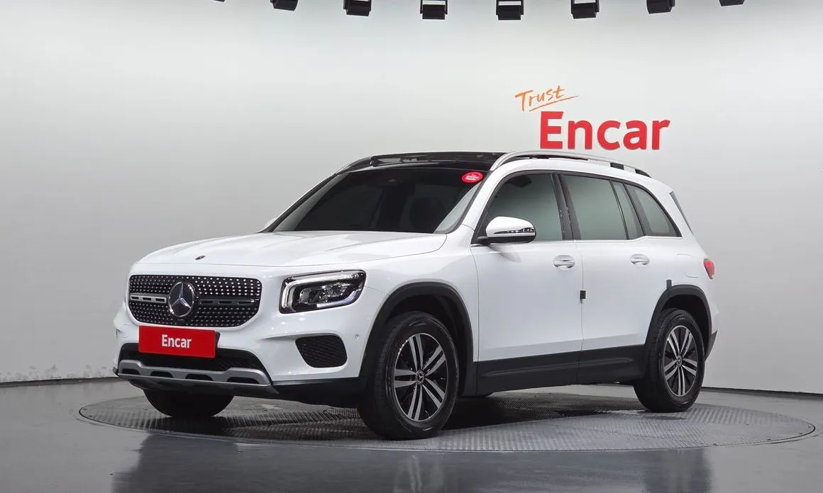 Mercedes-Benz GLB-Class — фото 1