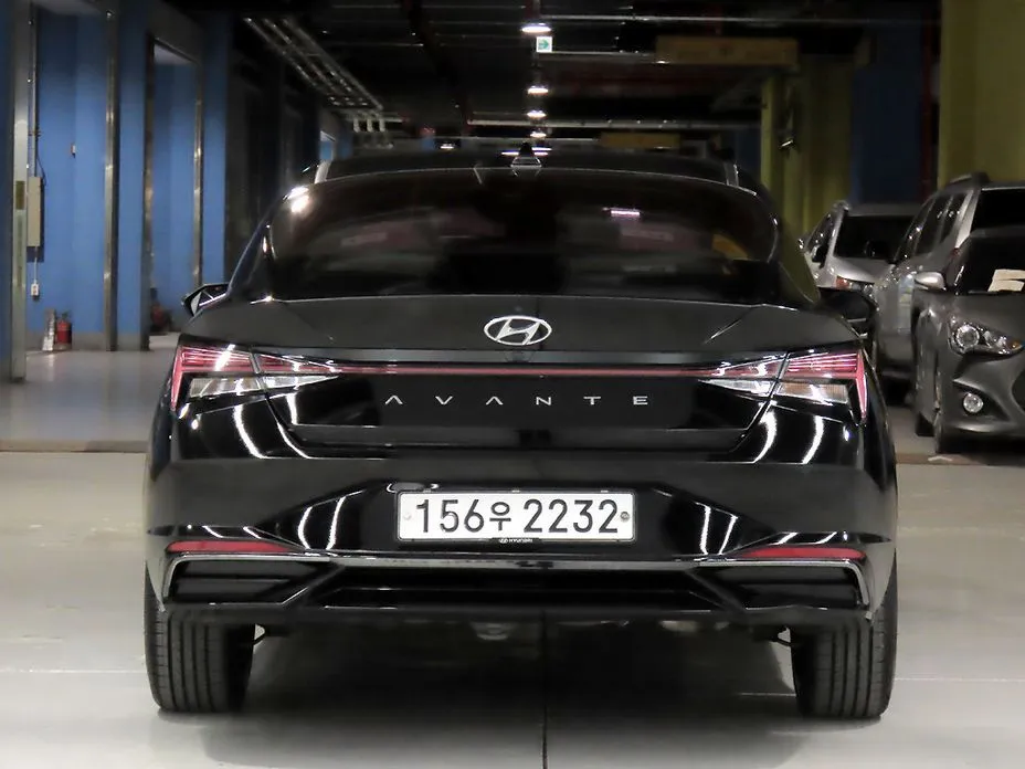 Hyundai AVANTE — фото 2