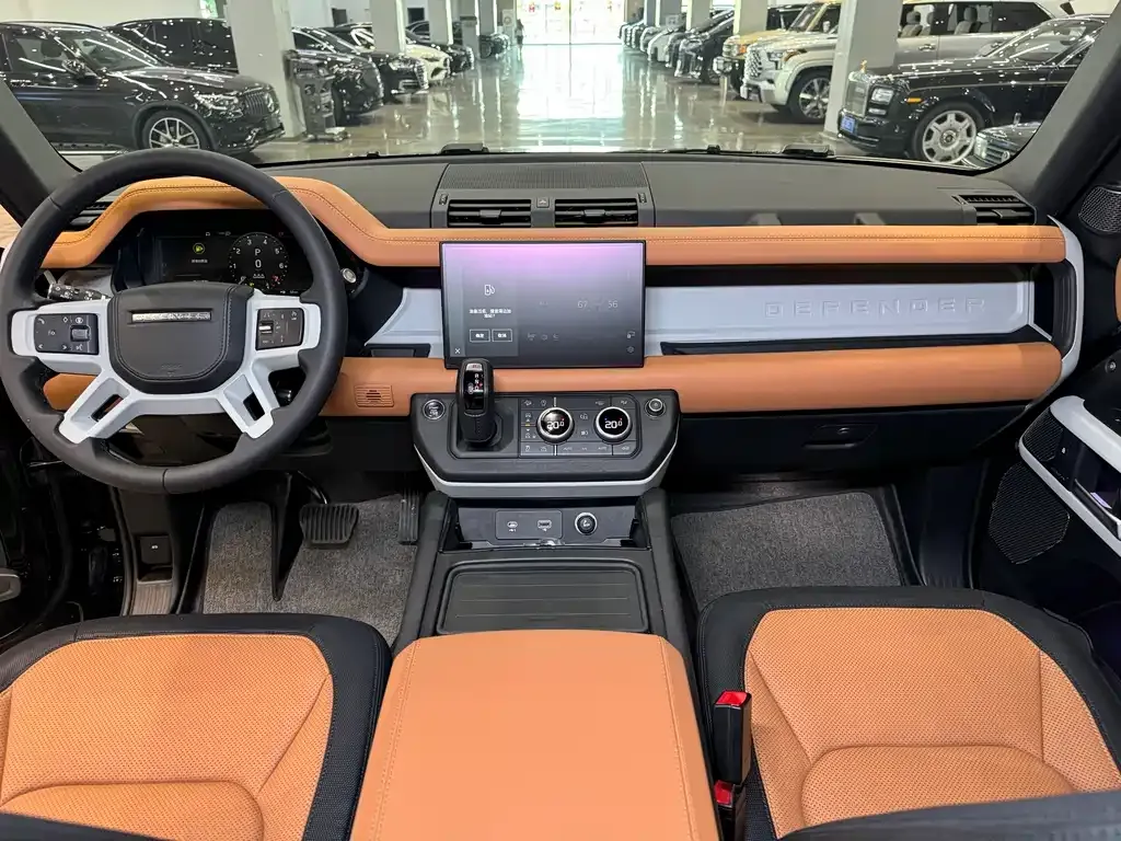 Land Rover Defender — фото 8