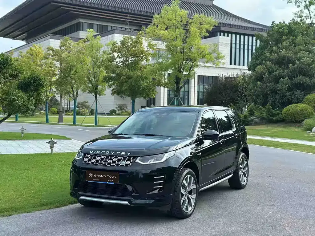 Land Rover Discovery Sport — фото 1
