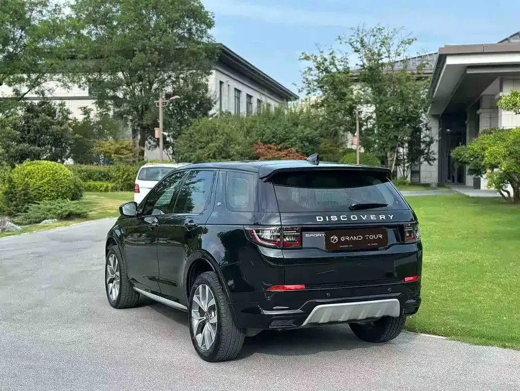 Land Rover Discovery Sport — фото 2