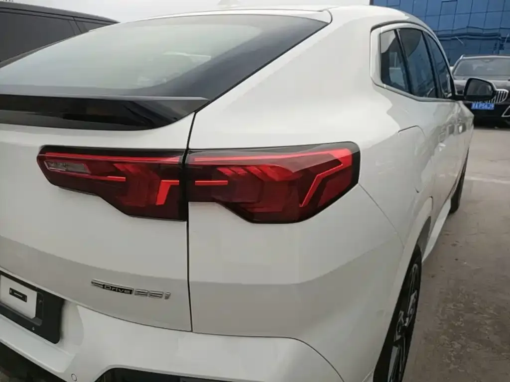 BMW X2 (Import) — фото 5